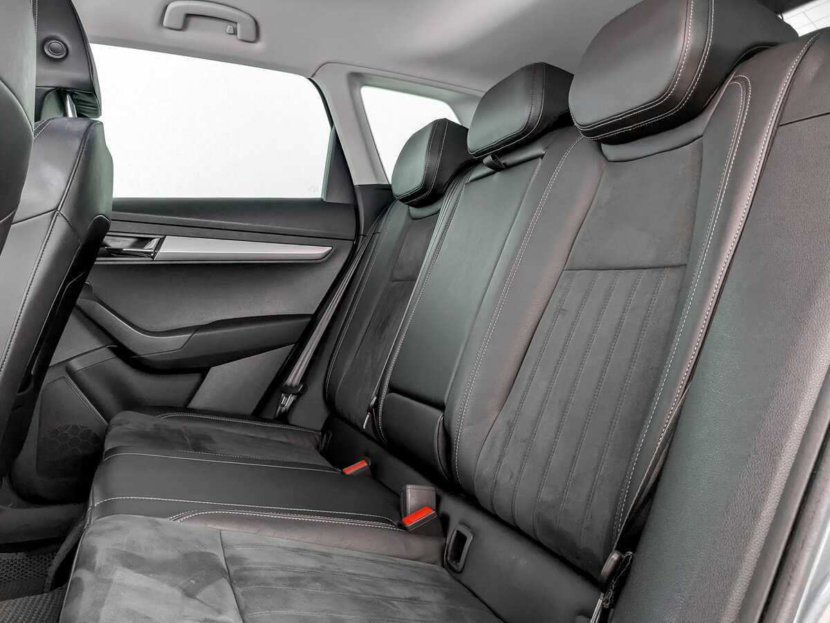Купить Skoda Karoq с пробегом. Фото: #9