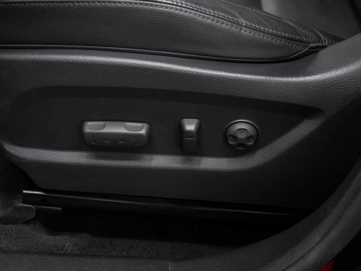 Купить Hyundai Santa Fe с пробегом. Фото: #16