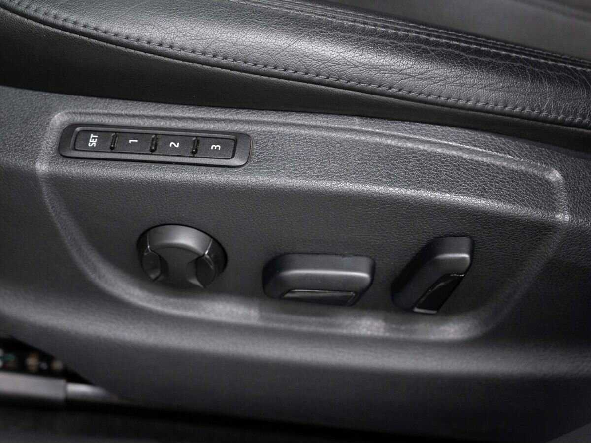Купить Skoda Octavia с пробегом. Фото: #18