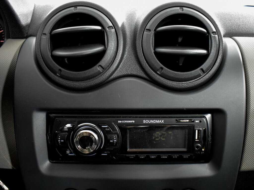 Продажа Б/У Рено Логан. Фото: #11