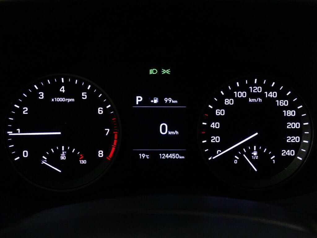 Купить Hyundai Tucson с пробегом. Фото: #11