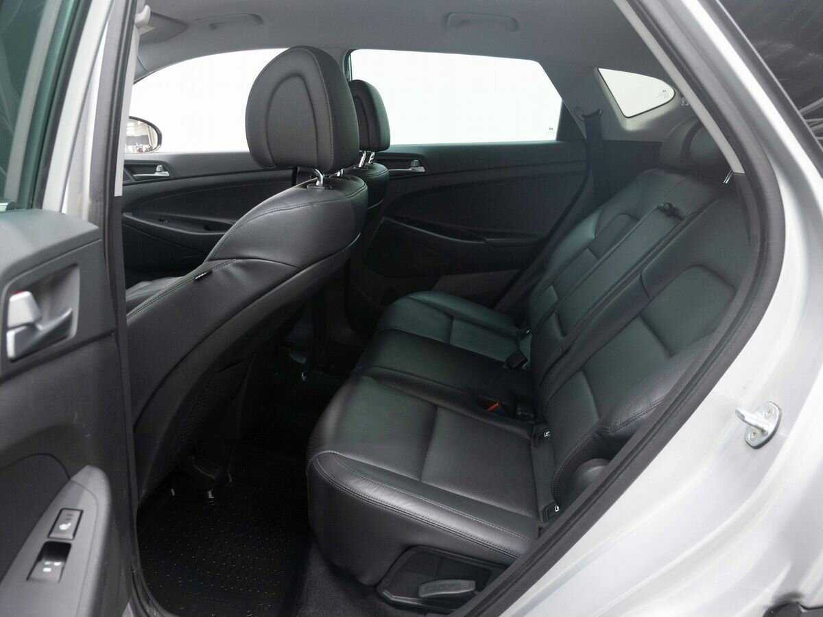 Купить Hyundai Tucson с пробегом. Фото: #10