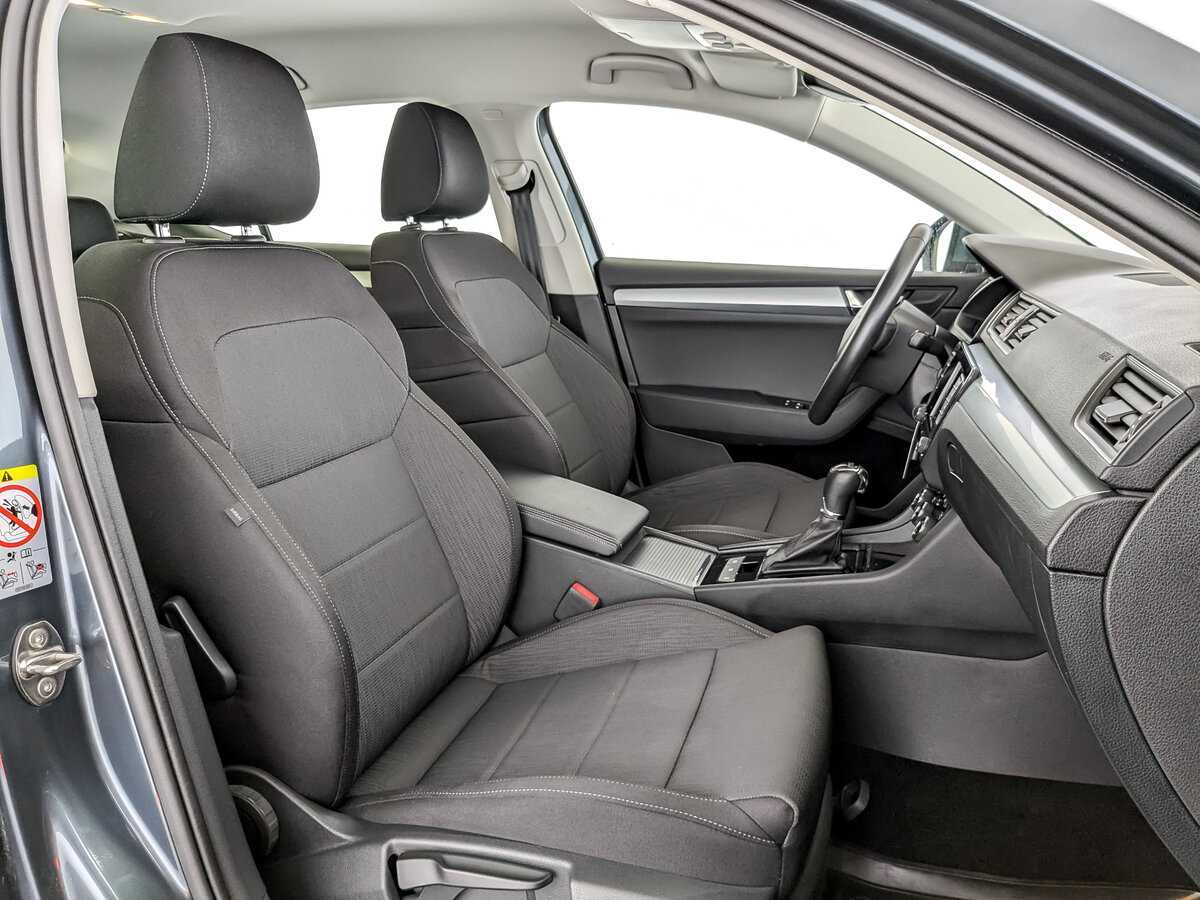 Купить Skoda Superb с пробегом. Фото: #21