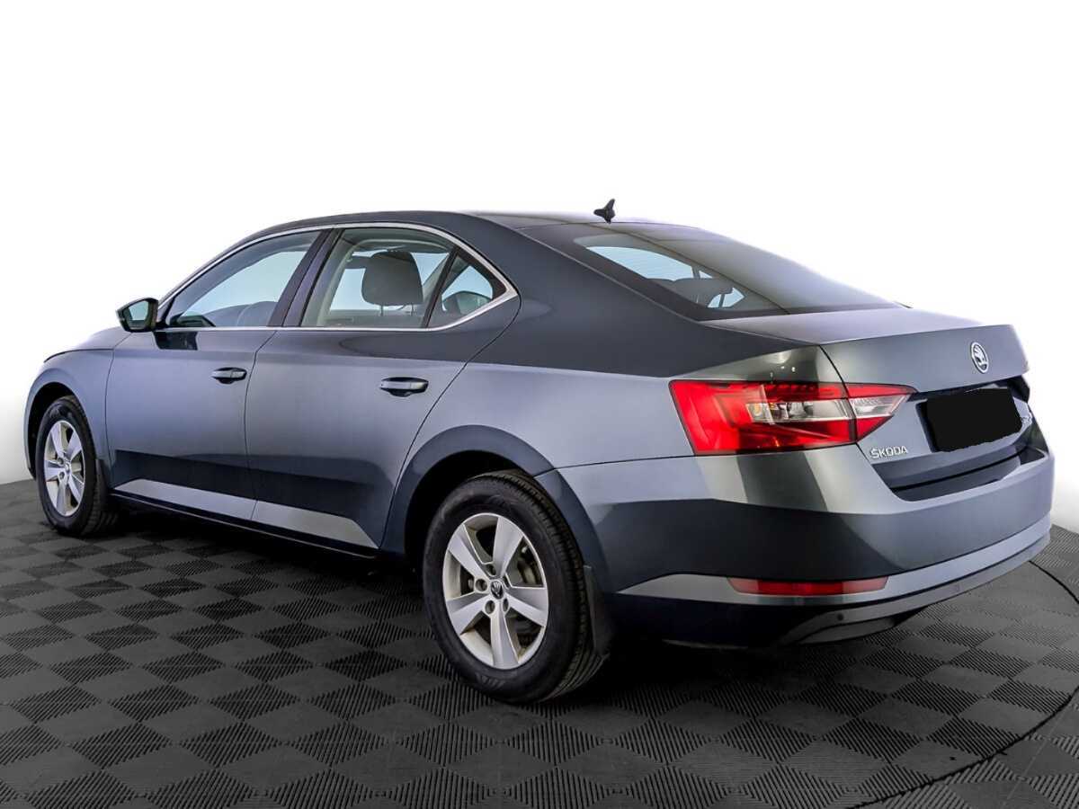 Купить Skoda Superb с пробегом. Фото: #6