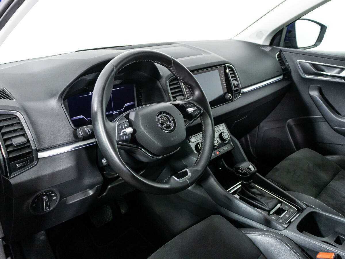 Купить Skoda Karoq с пробегом. Фото: #10
