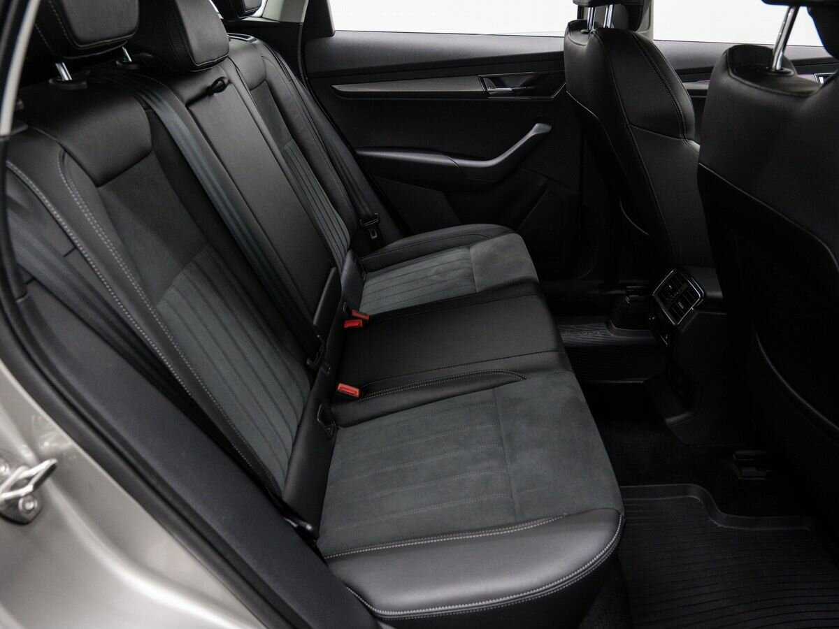 Купить Skoda Karoq с пробегом. Фото: #9