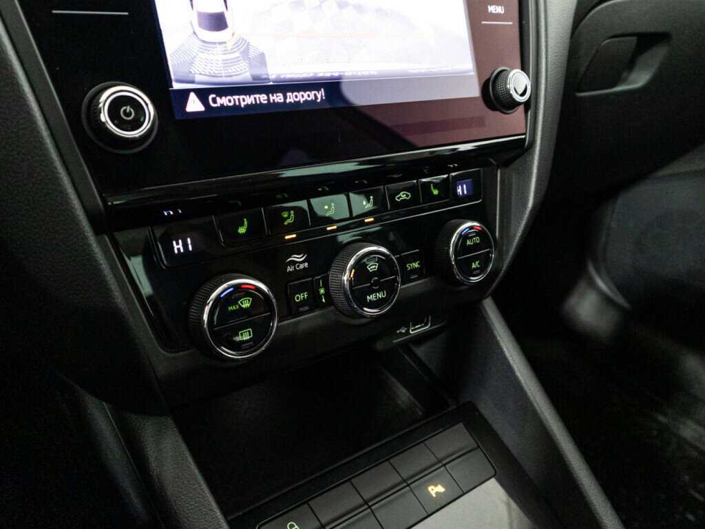 Купить Skoda Octavia с пробегом. Фото: #14