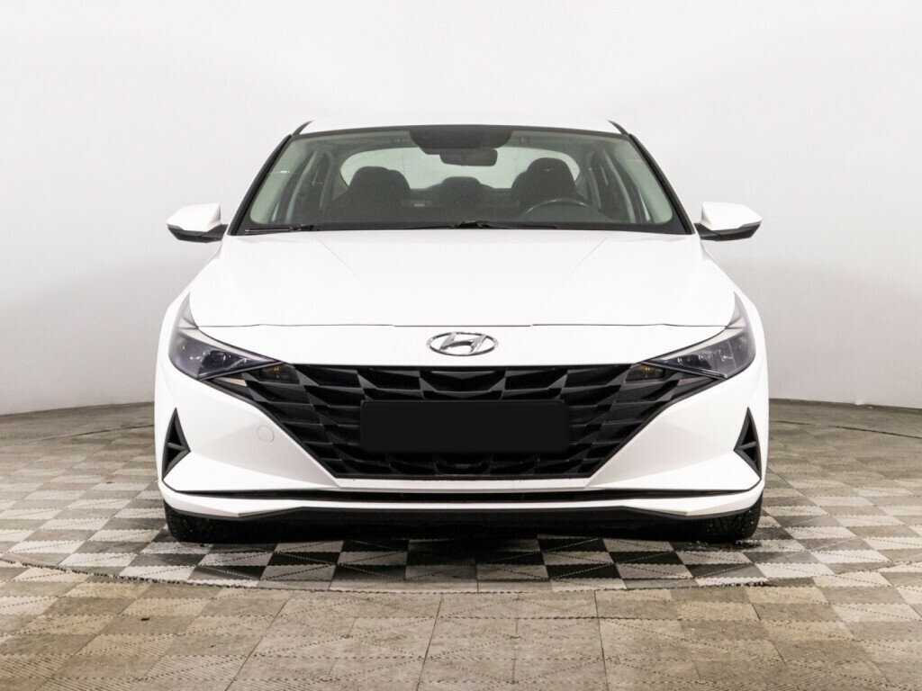 Купить Hyundai Elantra с пробегом. Фото: #1