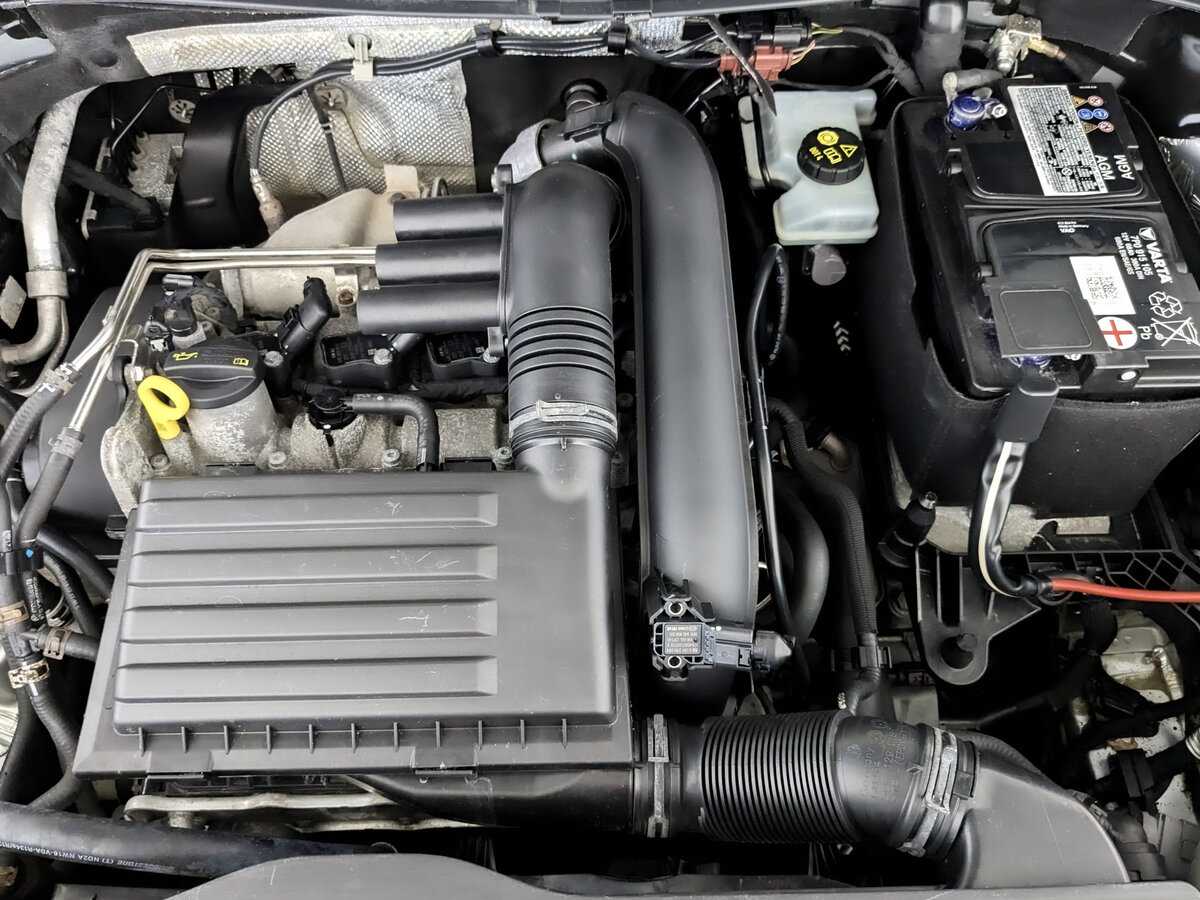 Купить Volkswagen Tiguan с пробегом. Фото: #8