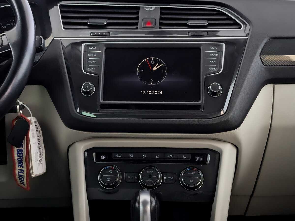 Купить Volkswagen Tiguan с пробегом. Фото: #14