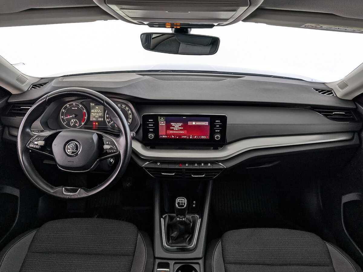 Купить Skoda Octavia с пробегом. Фото: #13