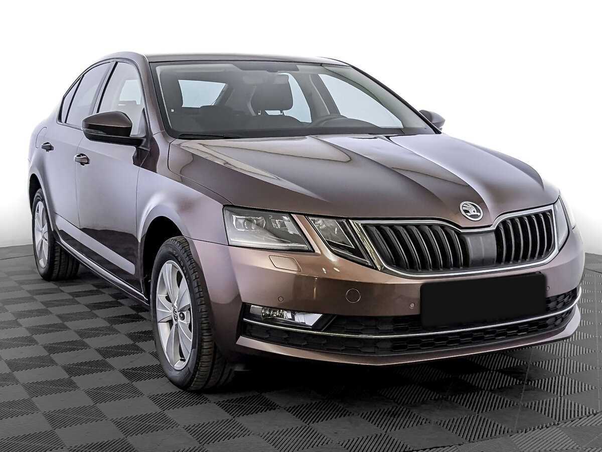 Купить Skoda Octavia с пробегом. Фото: #2