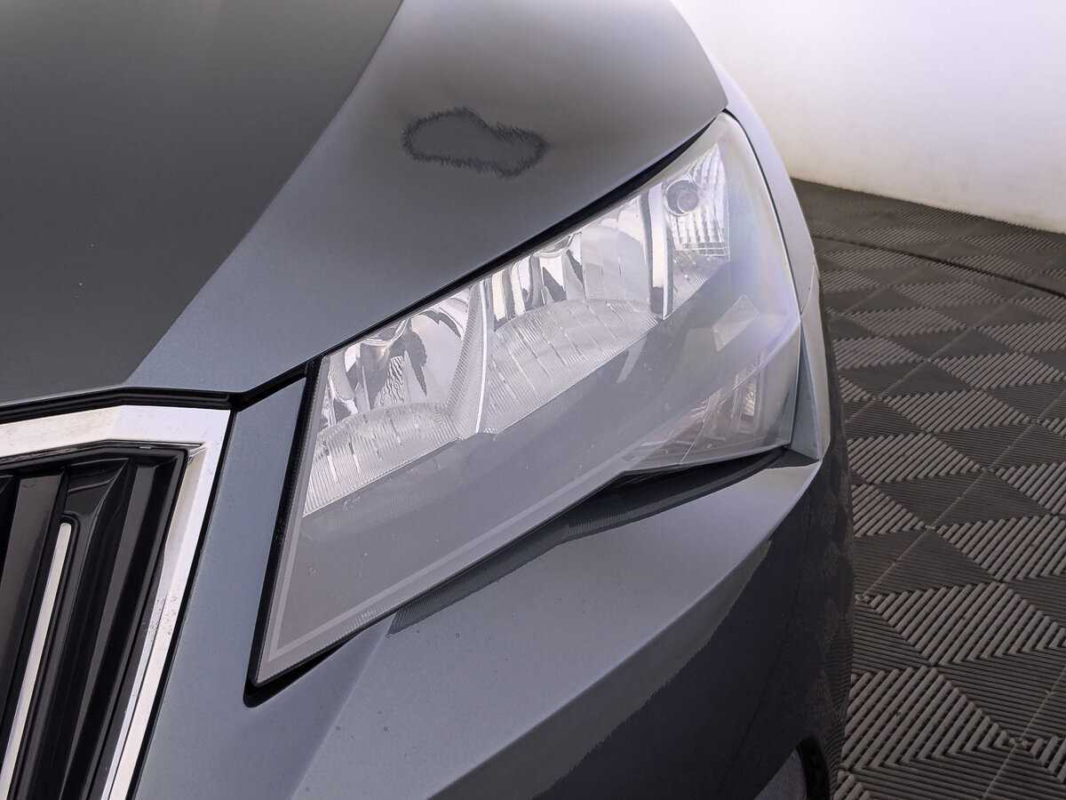 Купить Skoda Superb с пробегом. Фото: #10