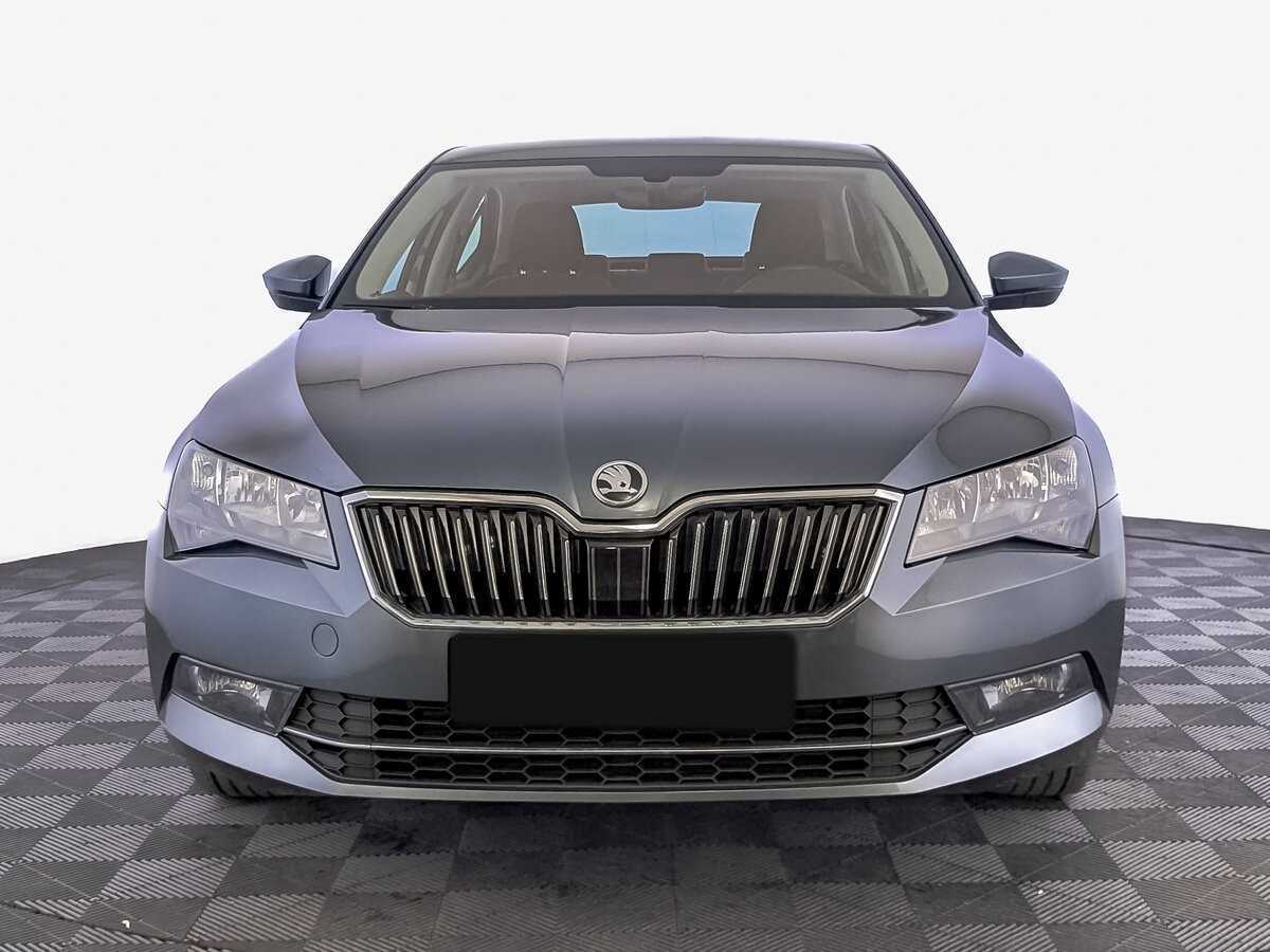 Купить Skoda Superb с пробегом. Фото: #1