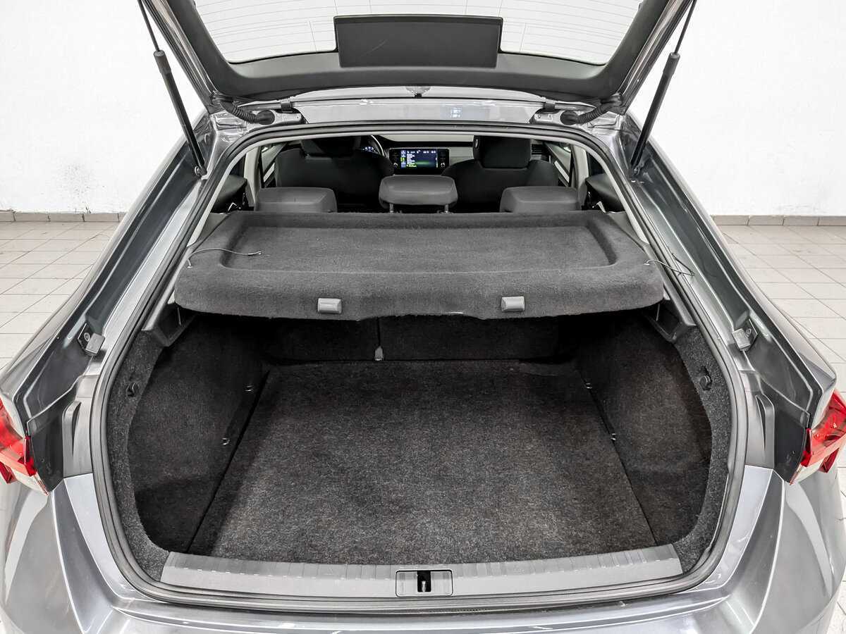 Купить Skoda Octavia с пробегом. Фото: #9