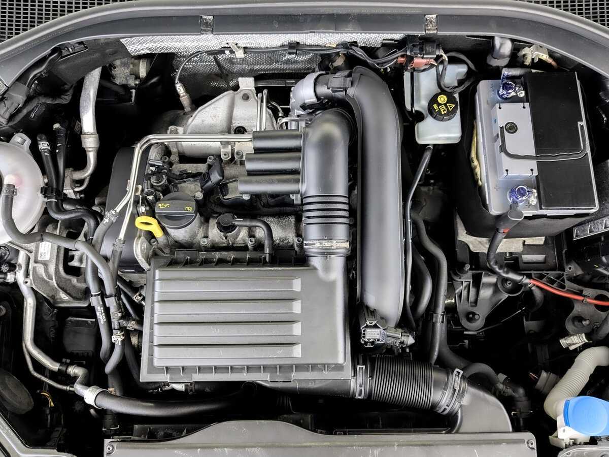 Купить Skoda Superb с пробегом. Фото: #8