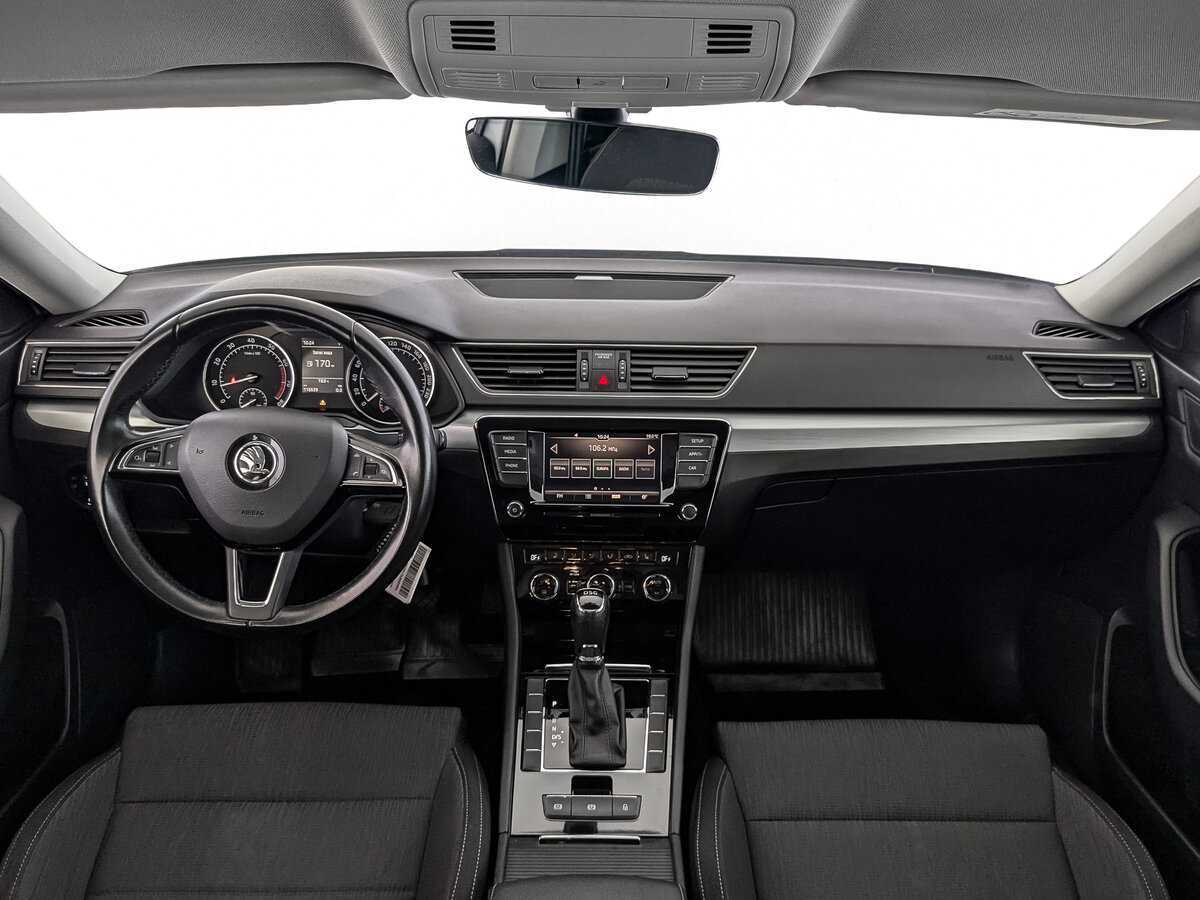 Купить Skoda Superb с пробегом. Фото: #13