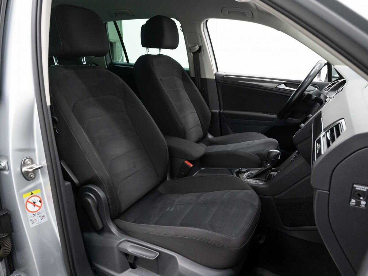 Купить Volkswagen Tiguan с пробегом. Фото: #12