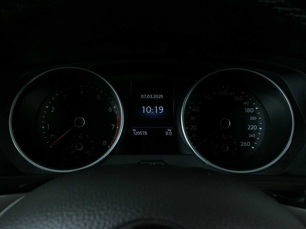 Купить Volkswagen Tiguan с пробегом. Фото: #10