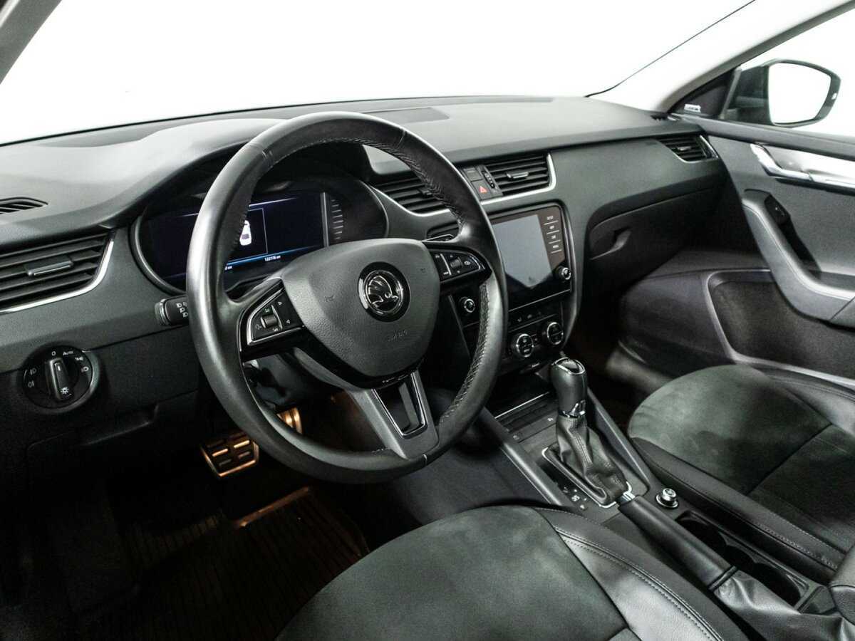 Купить Skoda Octavia с пробегом. Фото: #10