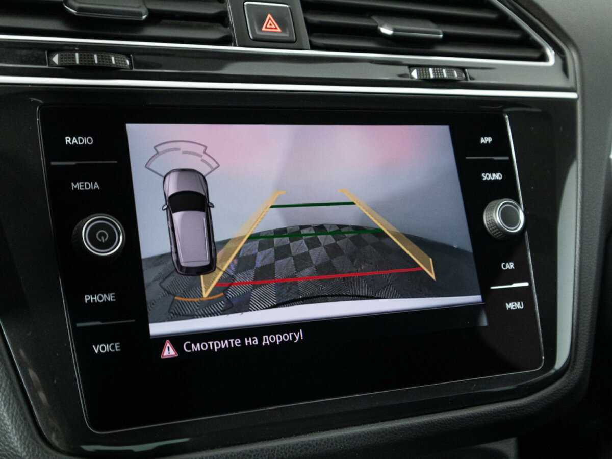 Купить Volkswagen Tiguan с пробегом. Фото: #14