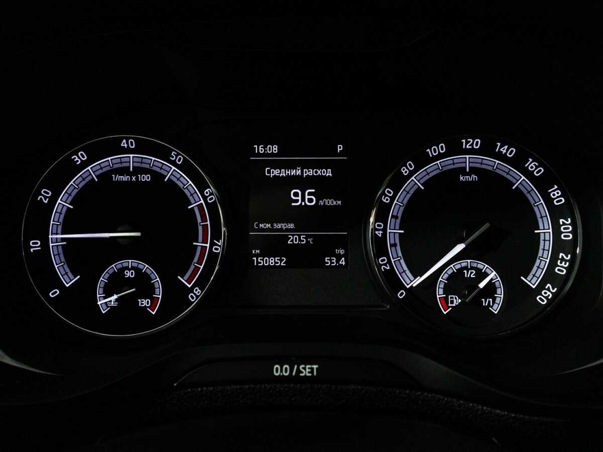 Купить Skoda Karoq с пробегом. Фото: #11