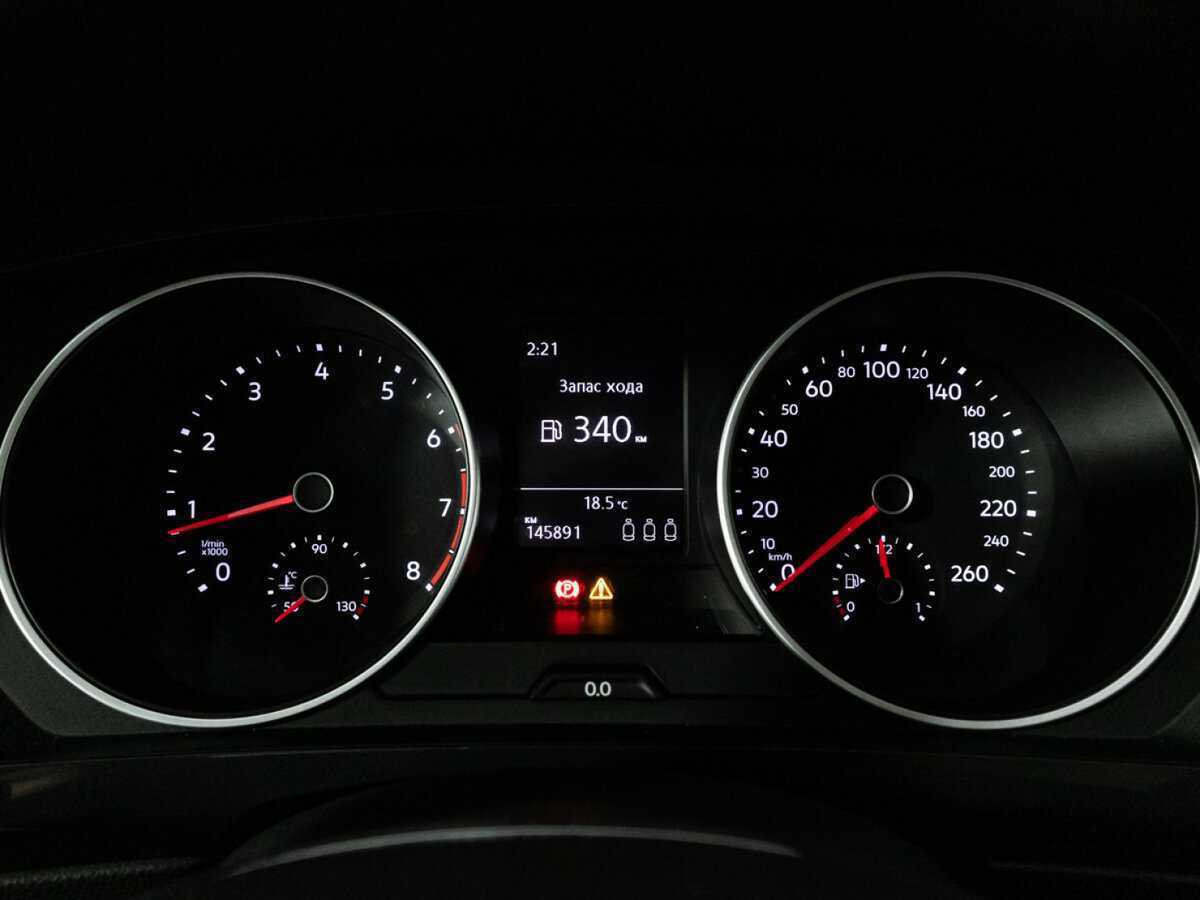 Купить Volkswagen Tiguan с пробегом. Фото: #11