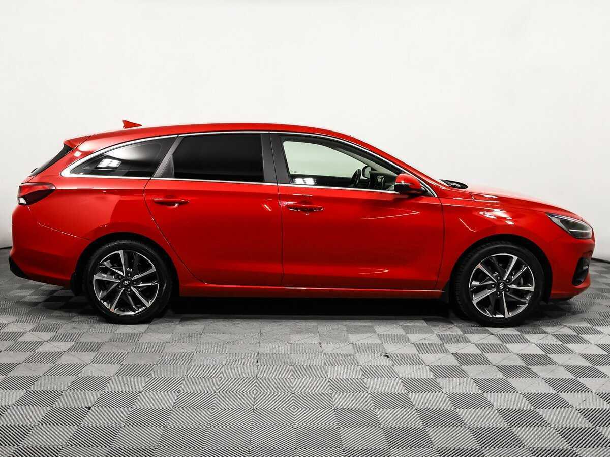 Купить Hyundai i30 с пробегом. Фото: #3