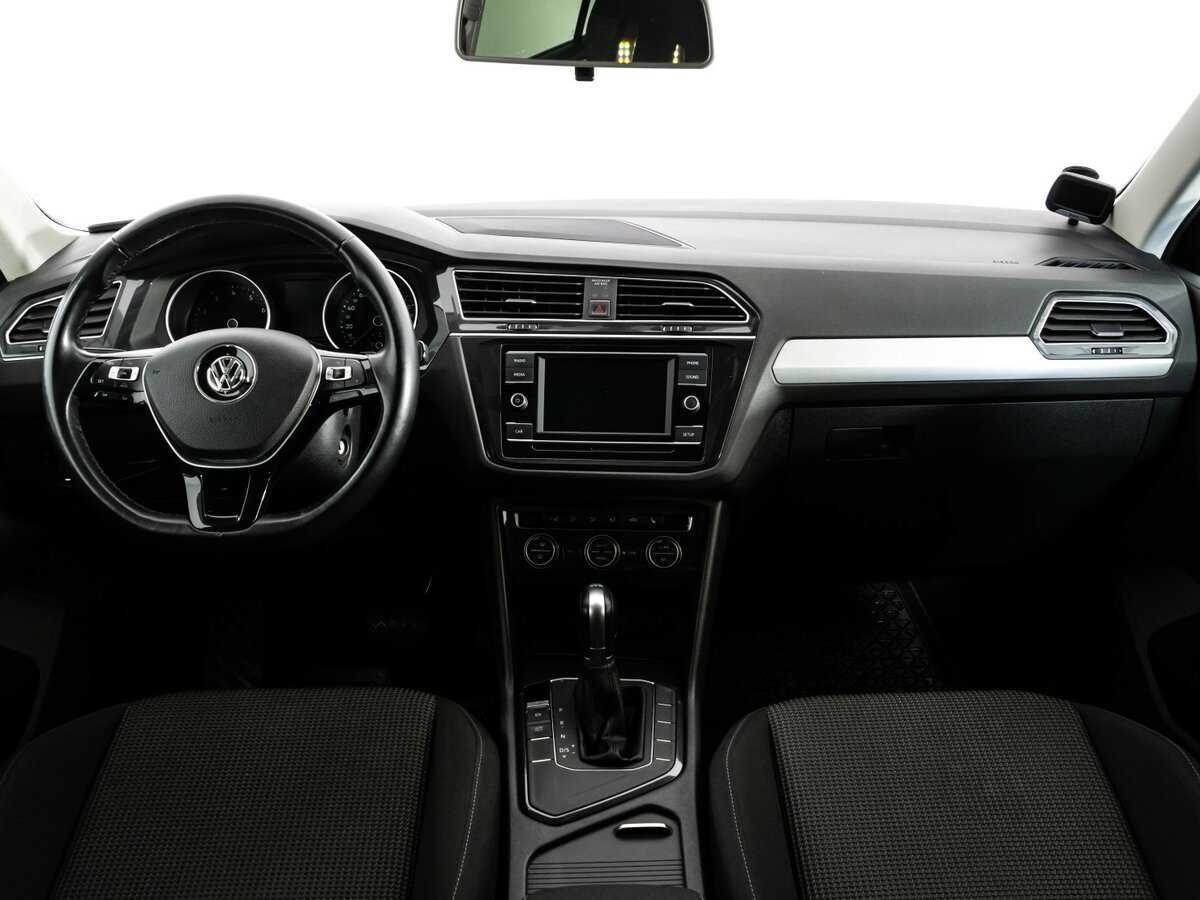 Купить Volkswagen Tiguan с пробегом. Фото: #7