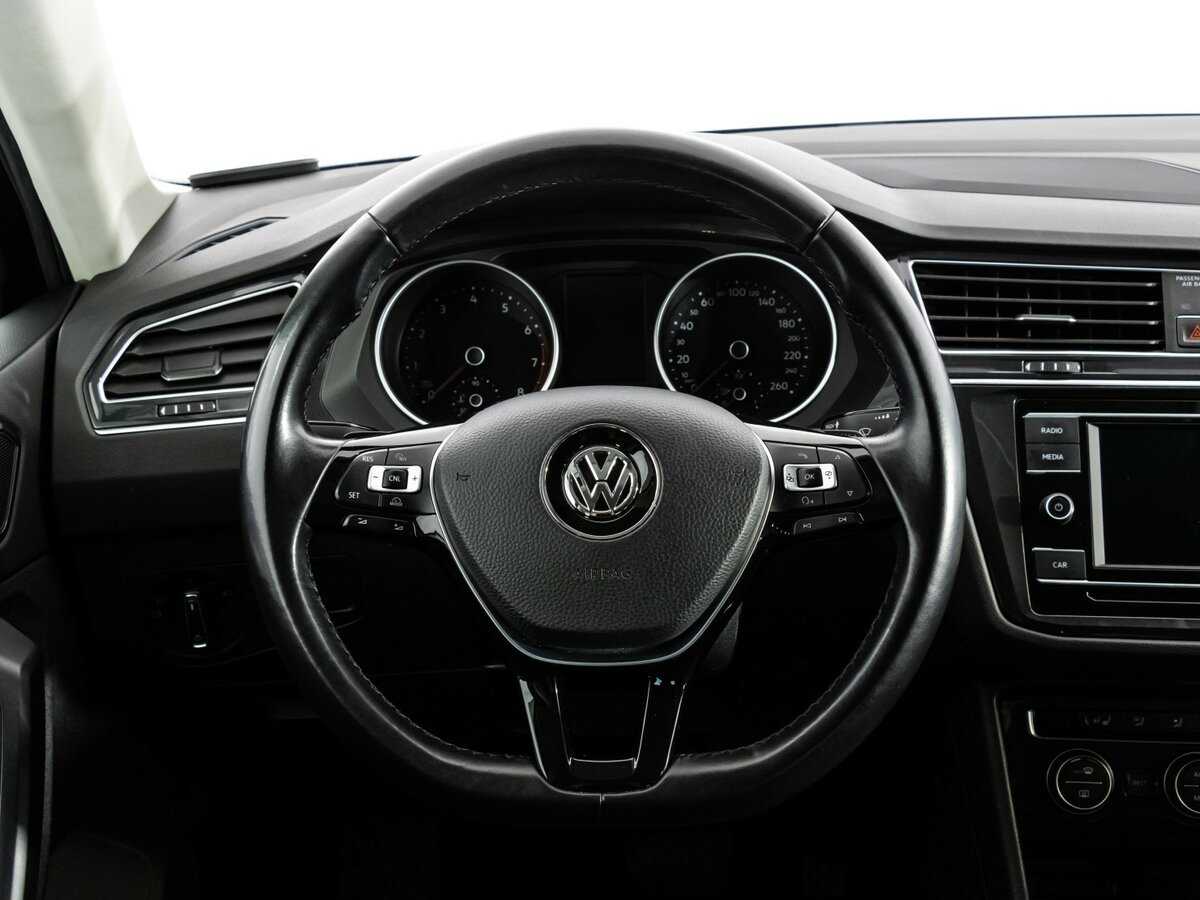 Купить Volkswagen Tiguan с пробегом. Фото: #9