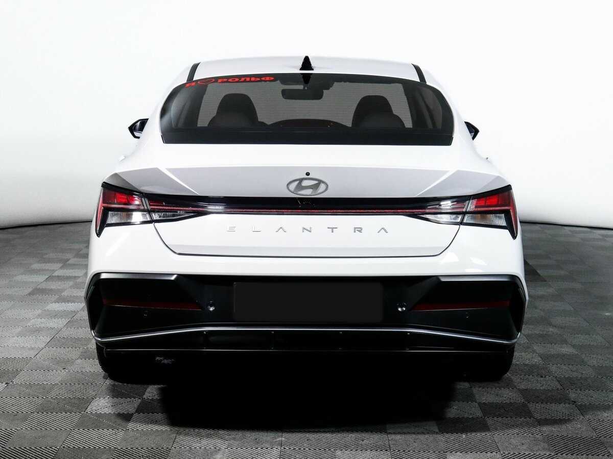 Купить Hyundai Elantra с пробегом. Фото: #5
