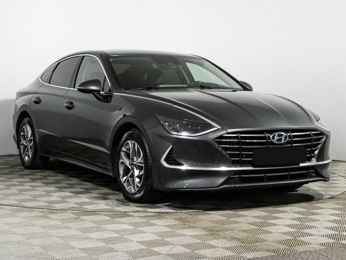 Купить Hyundai Sonata с пробегом. Фото: #2