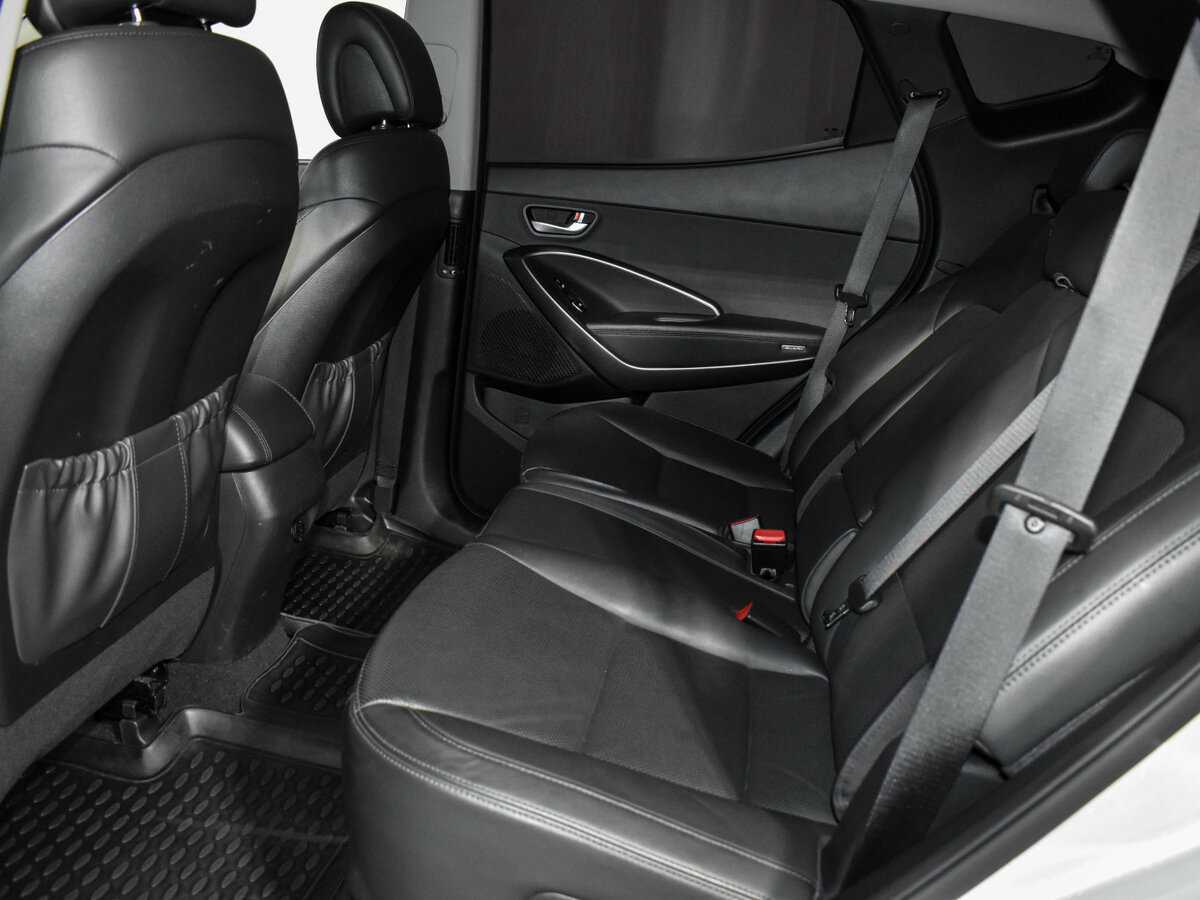 Купить Hyundai Santa Fe с пробегом. Фото: #11