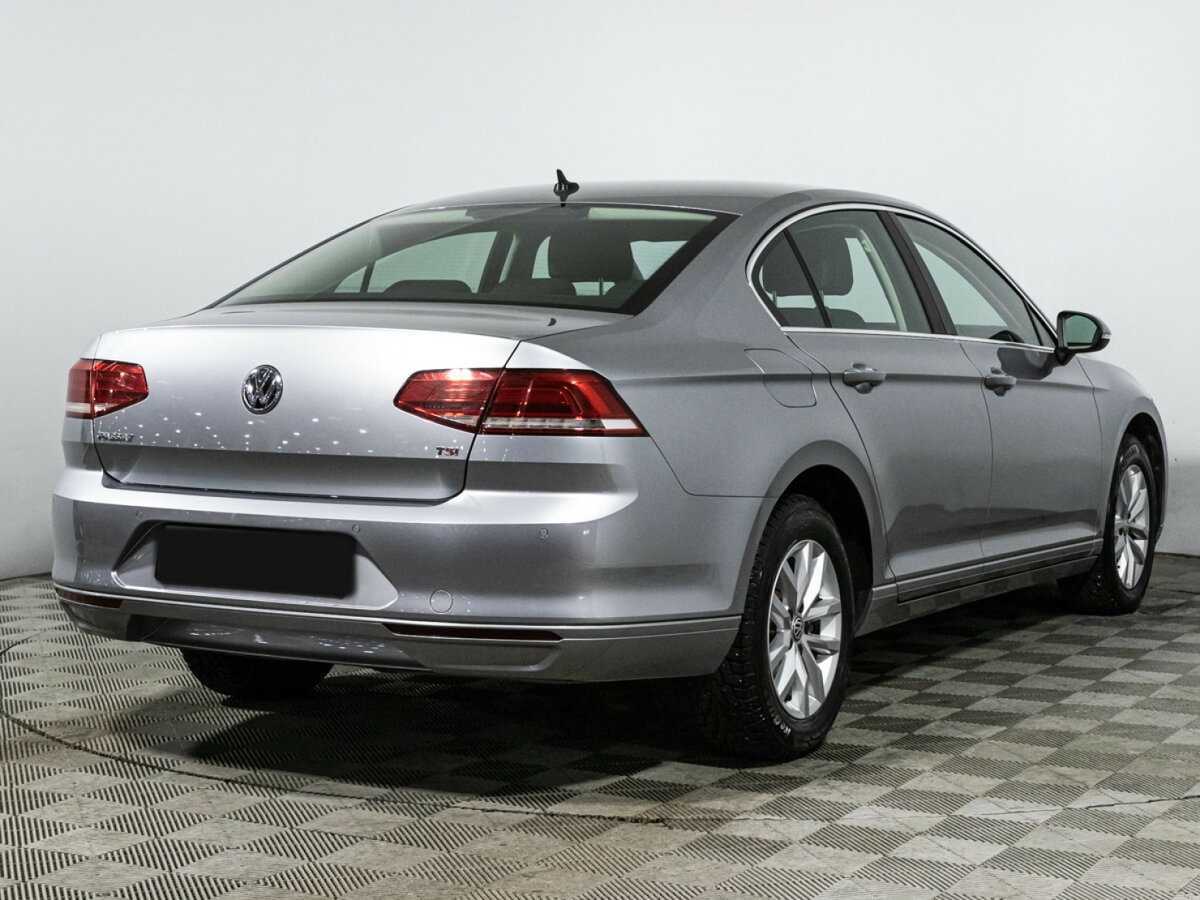 Купить Volkswagen Passat с пробегом. Фото: #4