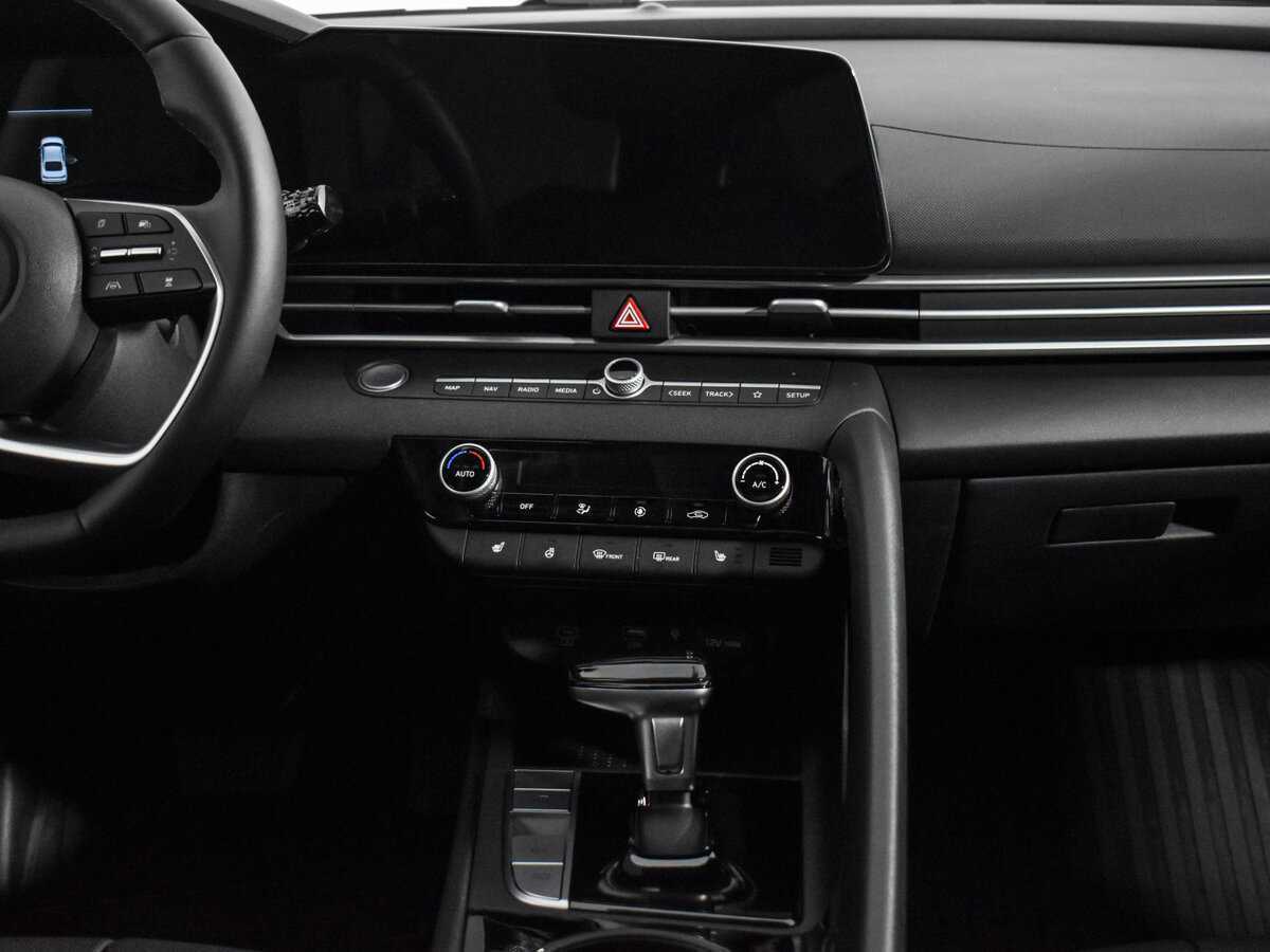 Купить Hyundai Elantra с пробегом. Фото: #15