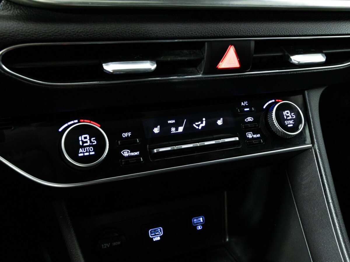 Купить Hyundai Sonata с пробегом. Фото: #14