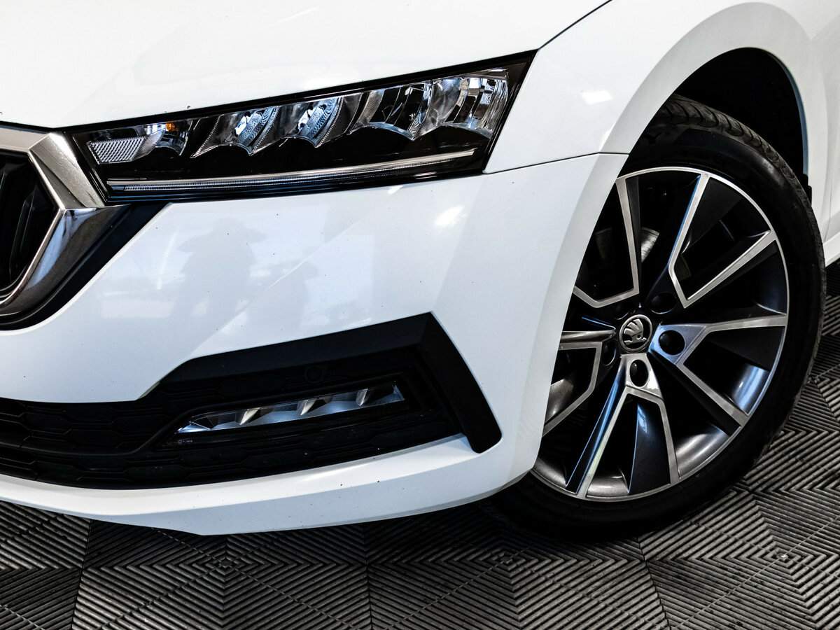 Купить Skoda Octavia с пробегом. Фото: #1