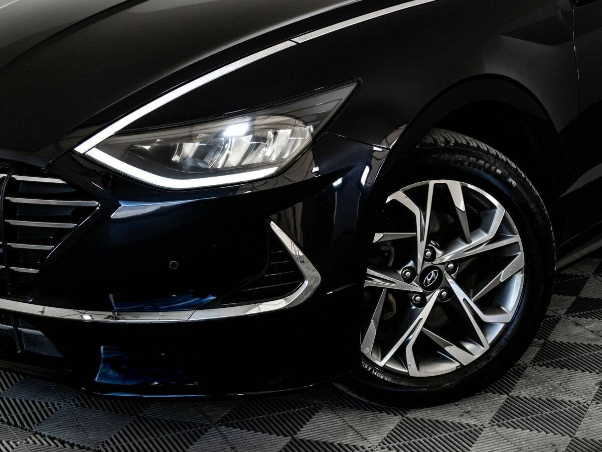 Купить Hyundai Sonata с пробегом. Фото: #1