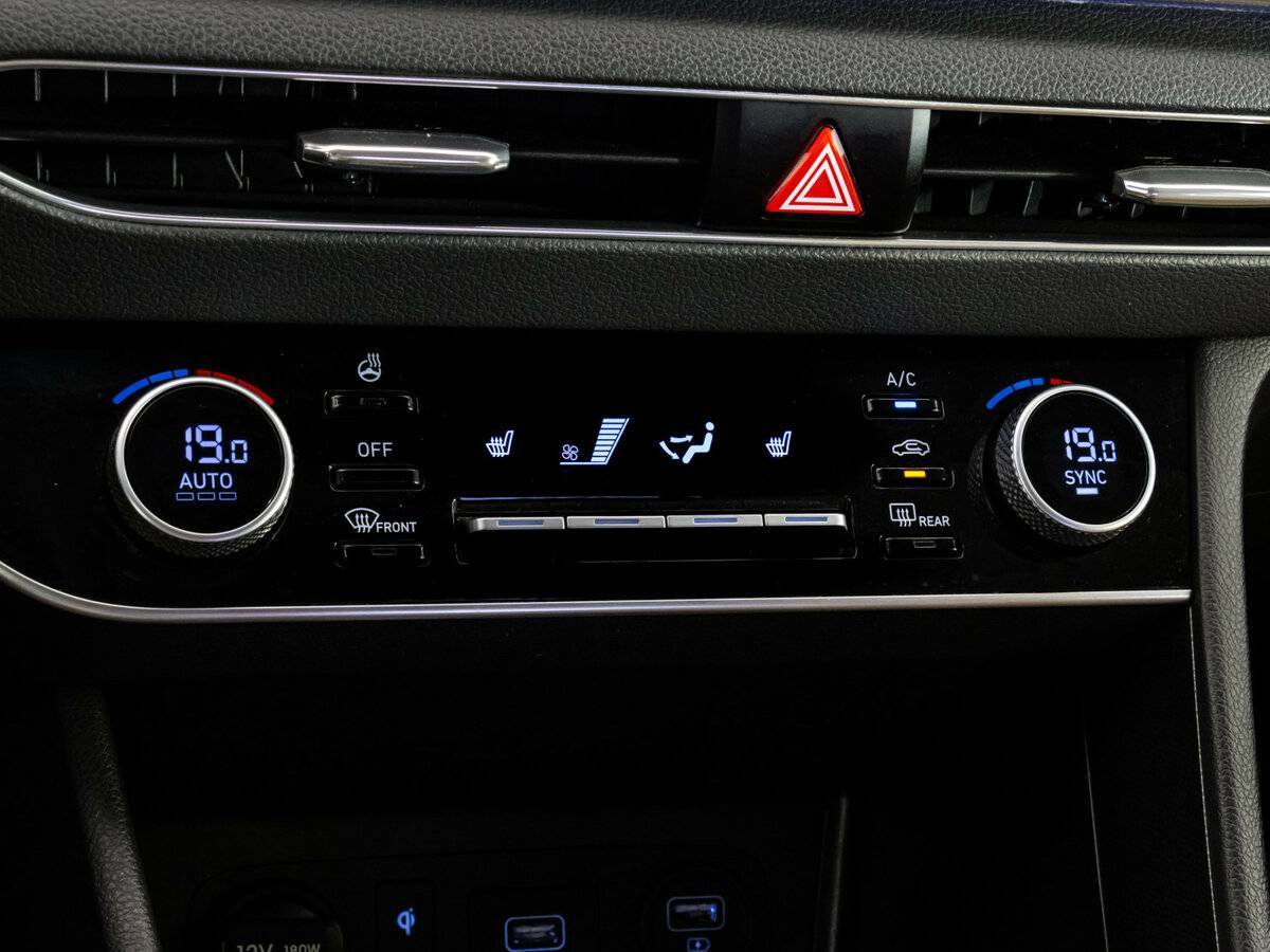 Купить Hyundai Sonata с пробегом. Фото: #18