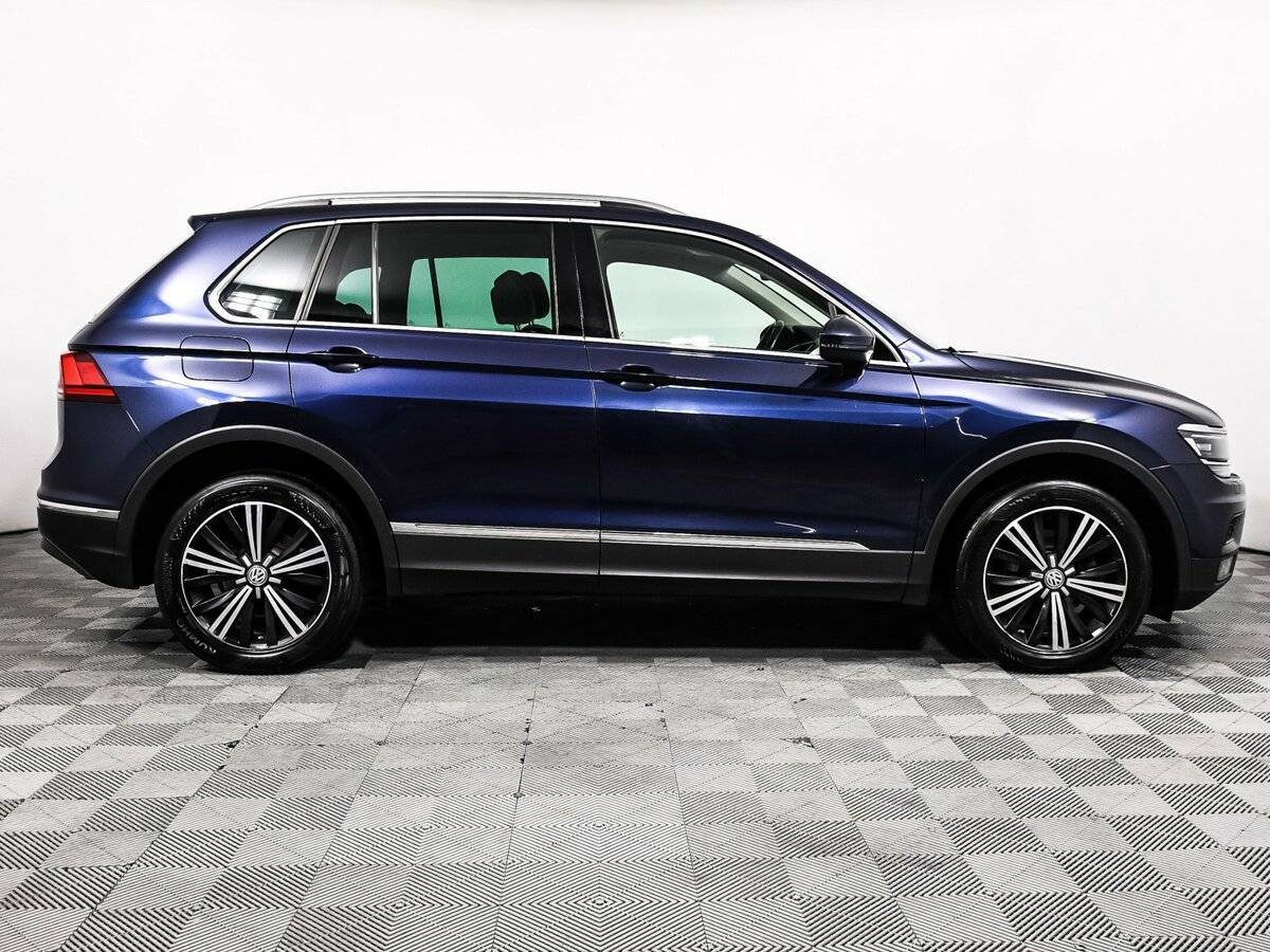 Купить Volkswagen Tiguan с пробегом. Фото: #3