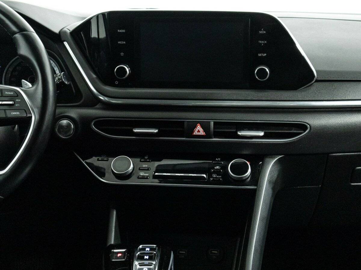 Купить Hyundai Sonata с пробегом. Фото: #13