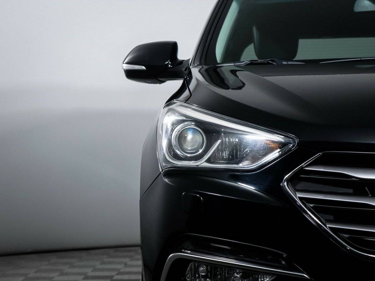 Купить Hyundai Santa Fe с пробегом. Фото: #14