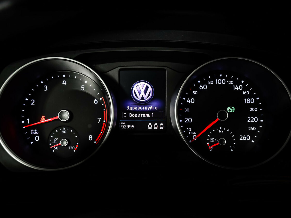 Купить Volkswagen Tiguan с пробегом. Фото: #8
