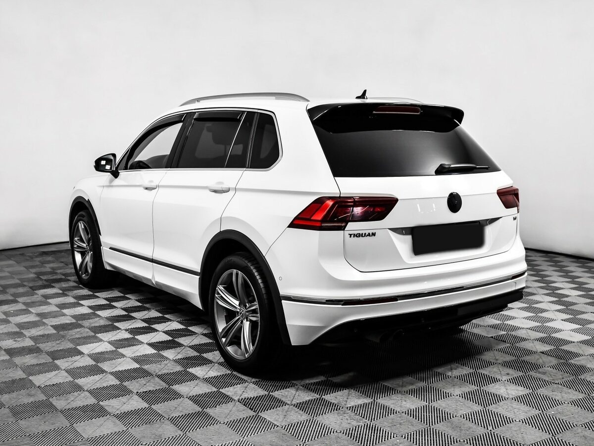 Купить Volkswagen Tiguan с пробегом. Фото: #6