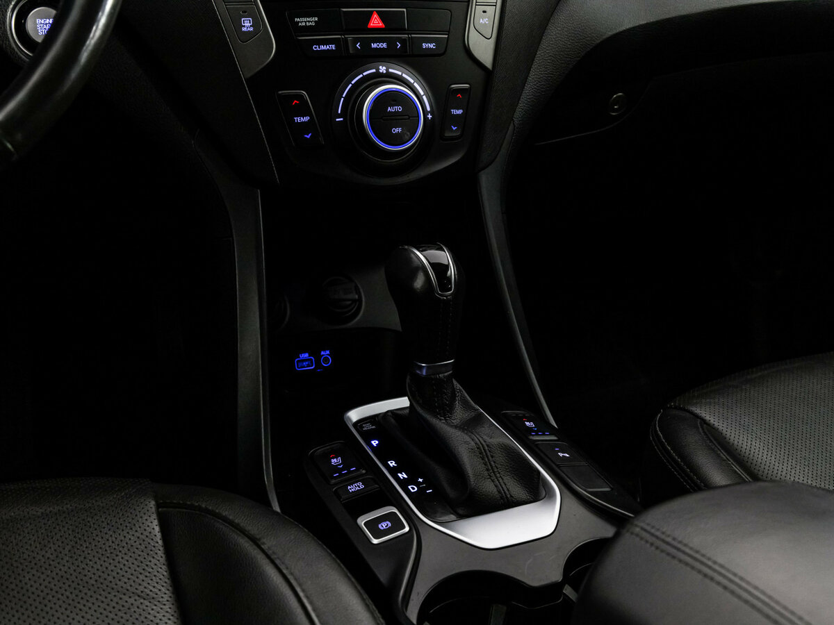 Купить Hyundai Santa Fe с пробегом. Фото: #11