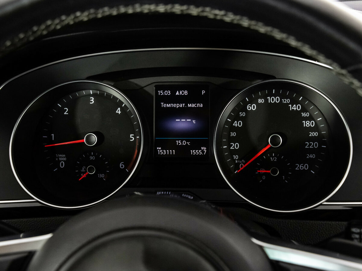 Купить Volkswagen Passat с пробегом. Фото: #11