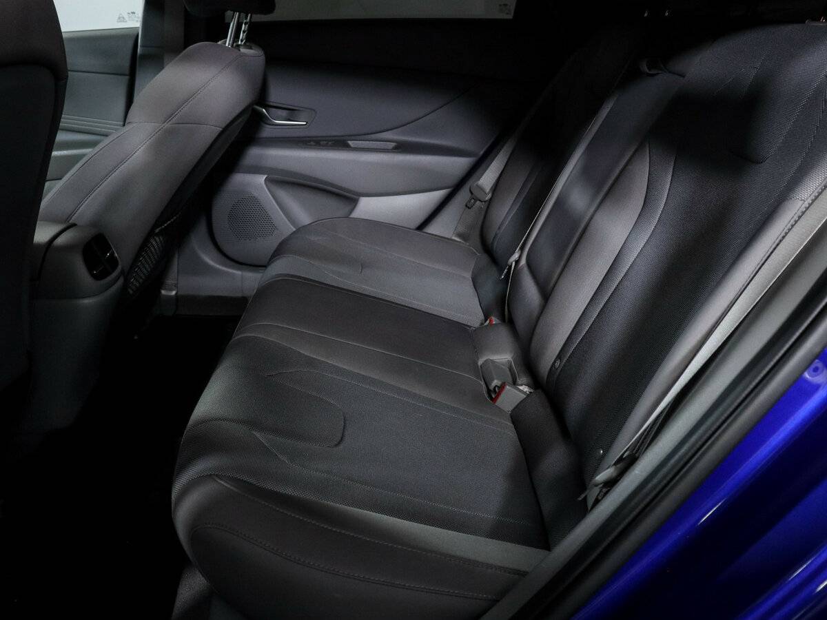 Купить Hyundai Elantra с пробегом. Фото: #7