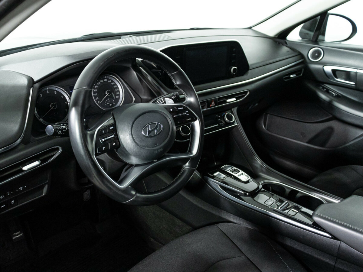 Купить Hyundai Sonata с пробегом. Фото: #10