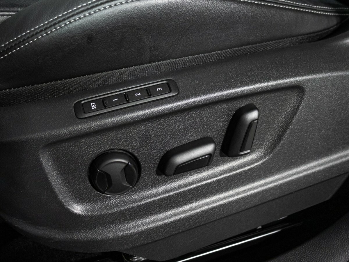 Купить Skoda Karoq с пробегом. Фото: #15