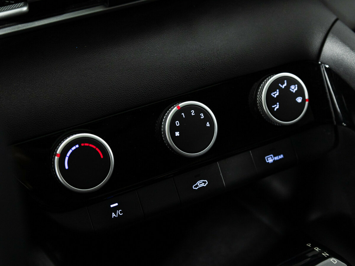 Купить Hyundai Elantra с пробегом. Фото: #16